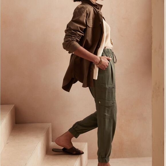 BANANA REPUBLIC Cargo Jogger Steel Green Size Small - Picture 1 of 9